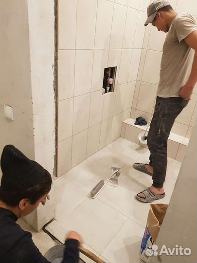 Бригада строителей