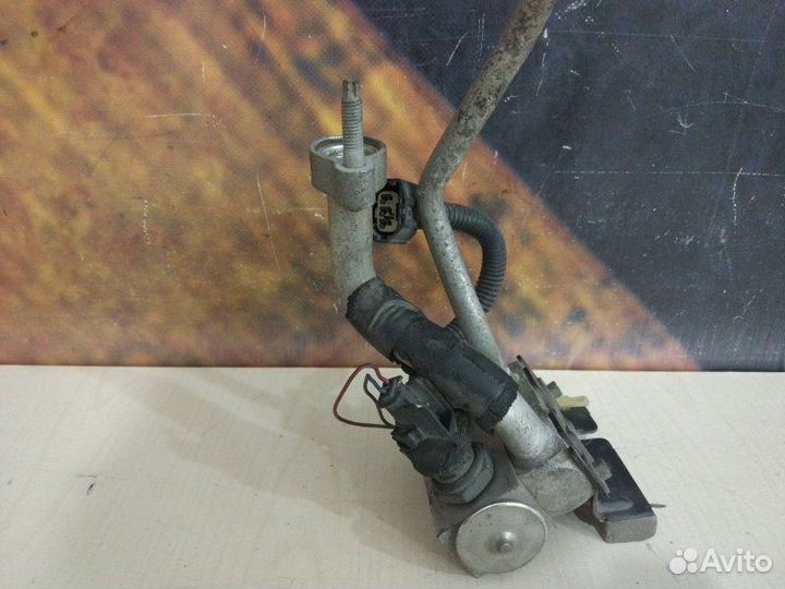 Клапан кондиционера Lincoln Navigator 5.4 2003