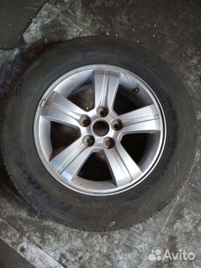 Hankook Optimo K406 215/65 R16