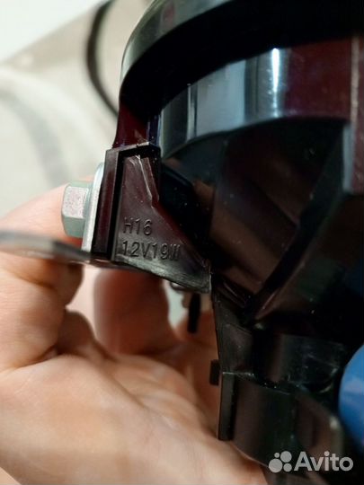 Фара противотуманная Митсубиси