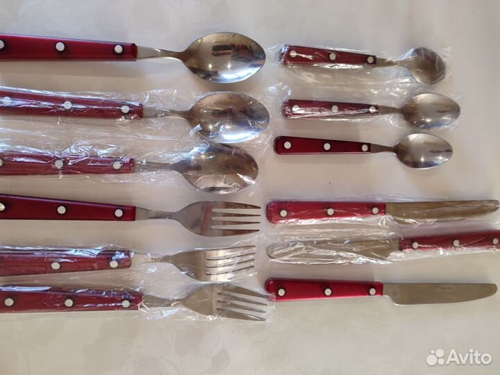 Столовые приборы