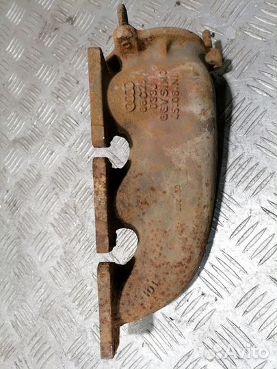 Коллектор выпускной левый Audi A6 c6 C6