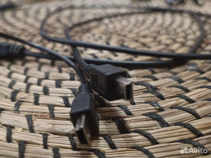 Кабель для зарядки телефона