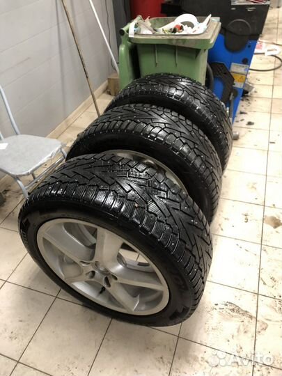 Комплект колёс Cayenne, Туарег, Q7 275/45 R20