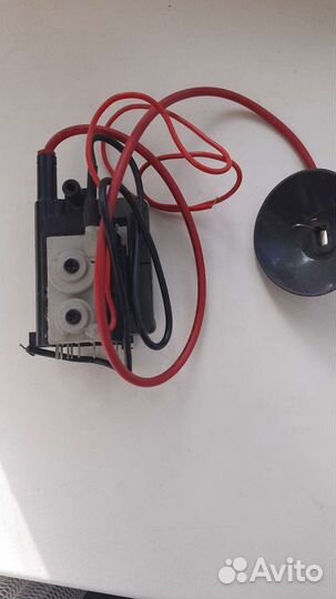 Строчный трансформатор