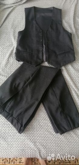 Школьная форма серая