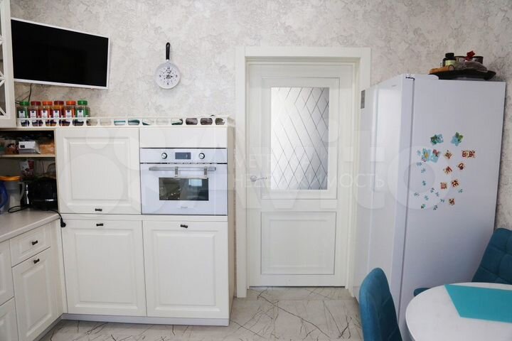 Дом 274,5 м² на участке 10 сот.