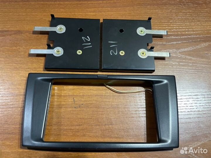 Рамка магнитолы Mercedes-Benz E-Class W211 M112E32