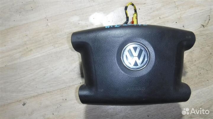 Подушка безопасности в руль Volkswagen Touareg I