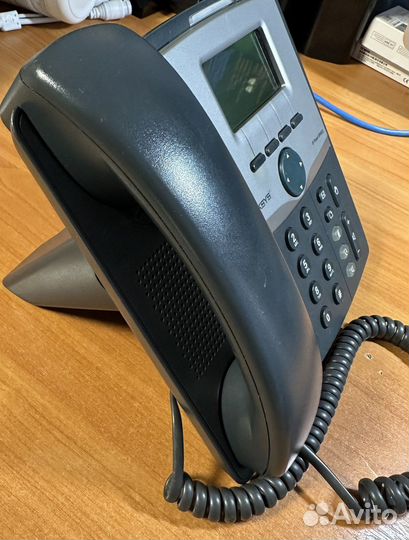 IP Телефон Linksys SPA922