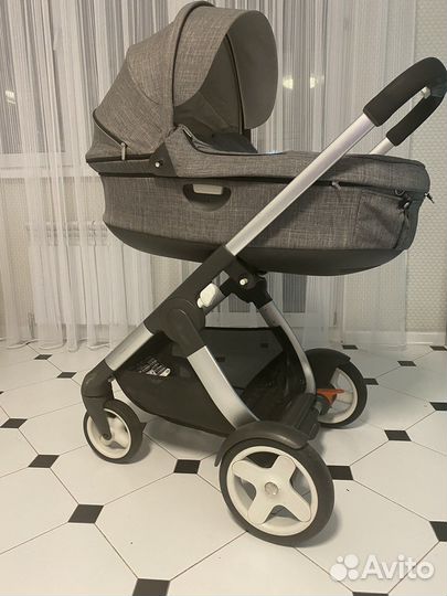 Коляска stokke