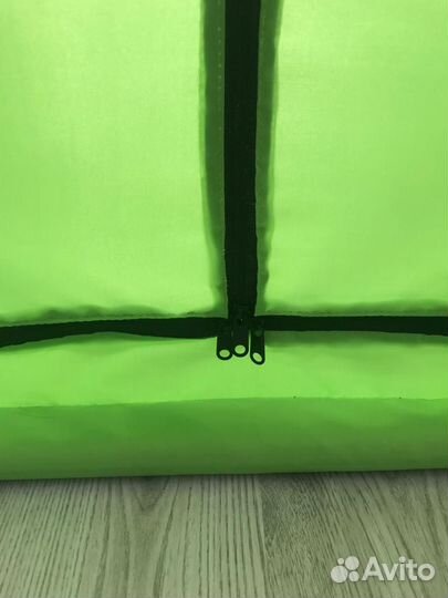 Детский манеж, сухой бассейн