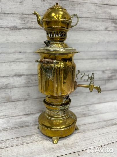 Самовар старинный на керосиновом подогреве