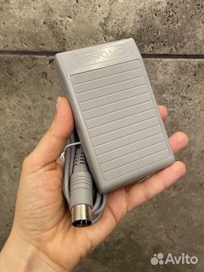 Педаль и аксессуары для маникюрного аппарата