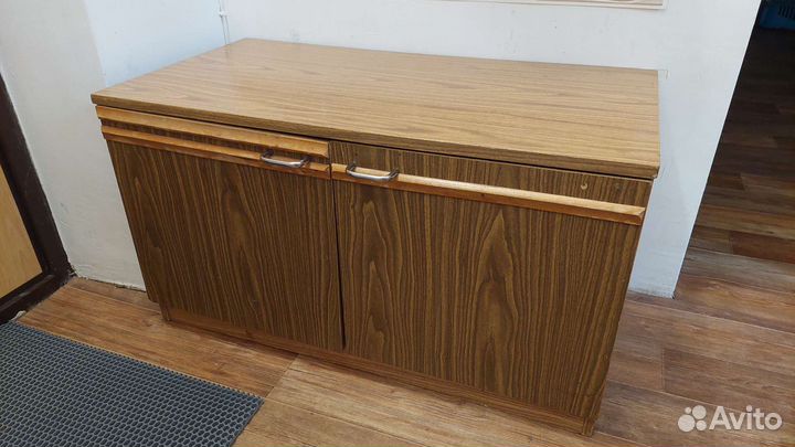 Тумба напольная