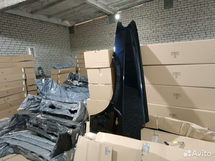 Крыло ваз 2114 - 2115 левое сине черный (космос)