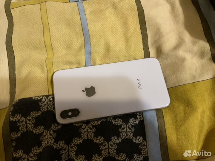 iPhone X, 256 ГБ