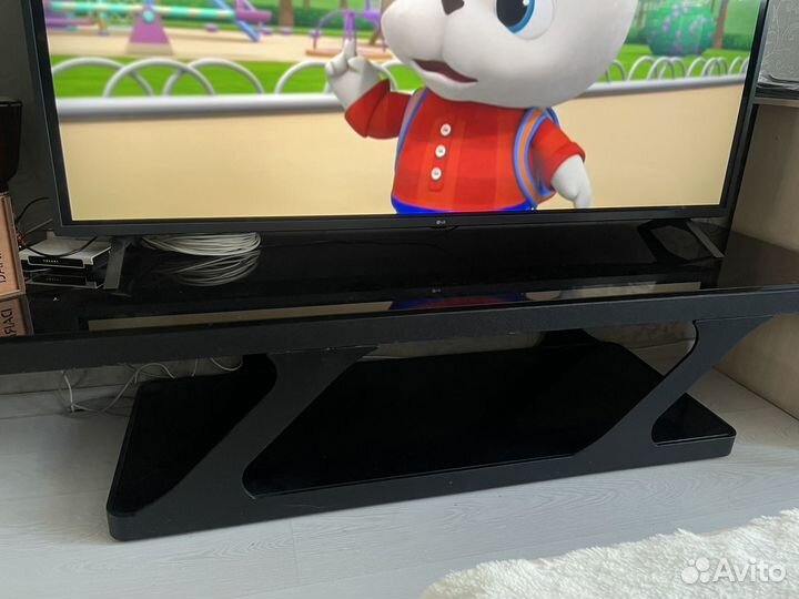 Тумба под тв