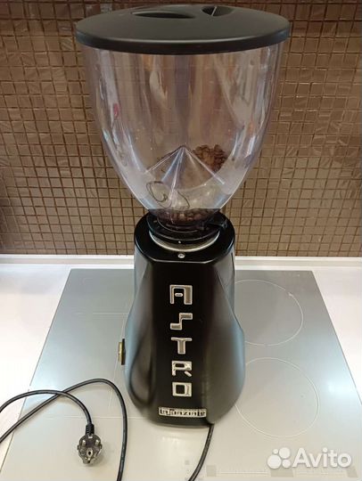 Кофемолка автоматическая La spaziale Astro 12