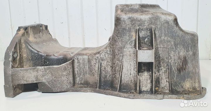 Поддон двигателя Renault Clio K7MF7