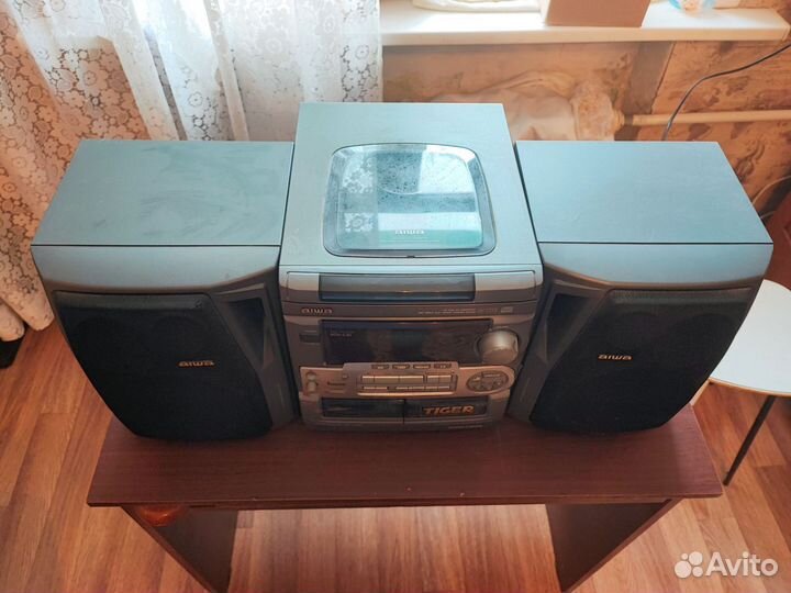 Музыкальный центр aiwa nsx s-30