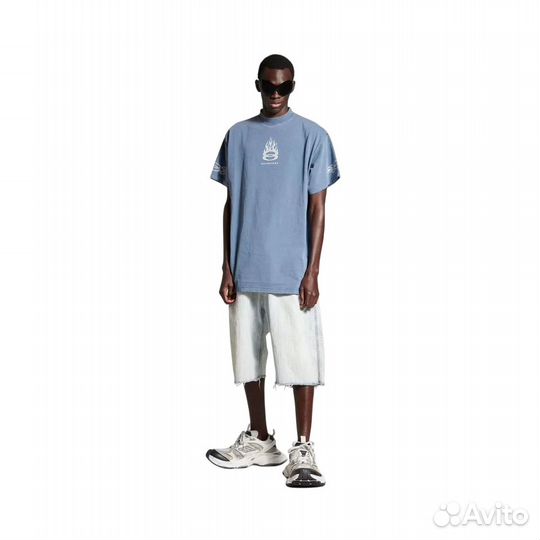 В наличии Balenciaga Burning Unity Light