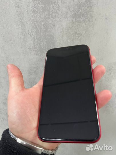 iPhone Xr, 64 ГБ