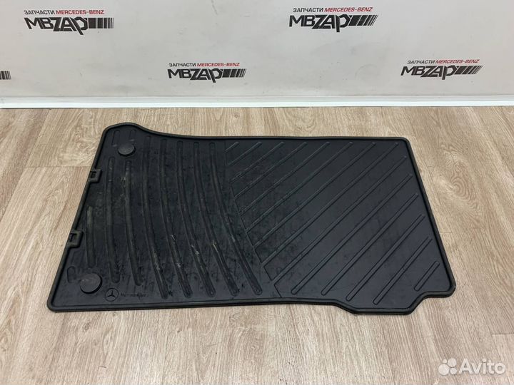 Коврик салонный Mercedes X204 GLK 204