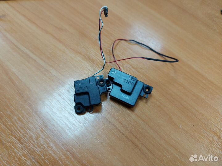 Динамики, шлейфы, петли для ноутбука Lenovo G710