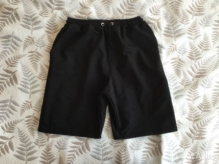 Шорты новые 52 размер