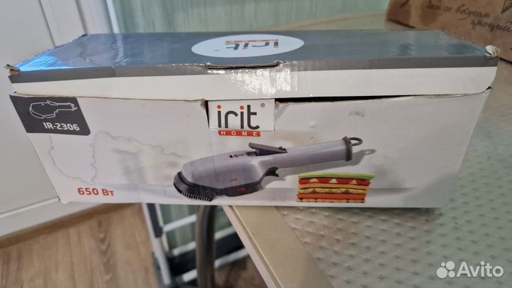 Ручной пароочиститель (отпариватель)