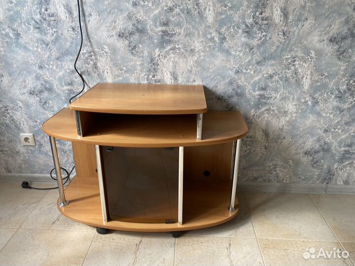 Тумба под телевизор