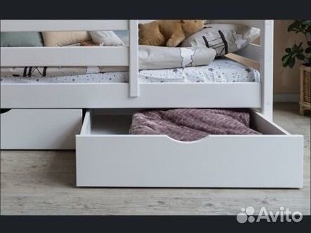 Выдвижные ящики для детской кроватки на колесиках