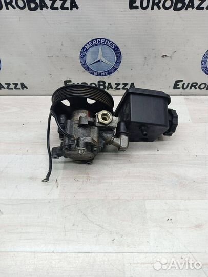 Насос гидроусилителя руля Mercedes М112