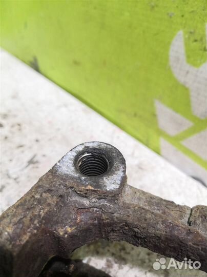 Скоба суппорта заднего Опель Мерива