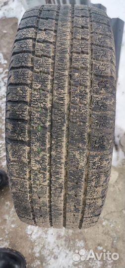 Toyo Observe Garit G4 205/55 R16