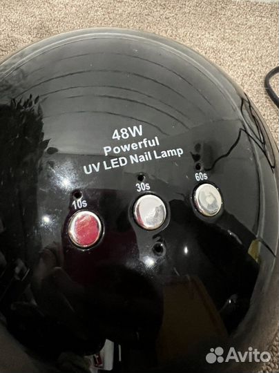 Лампа для сушки ногтей