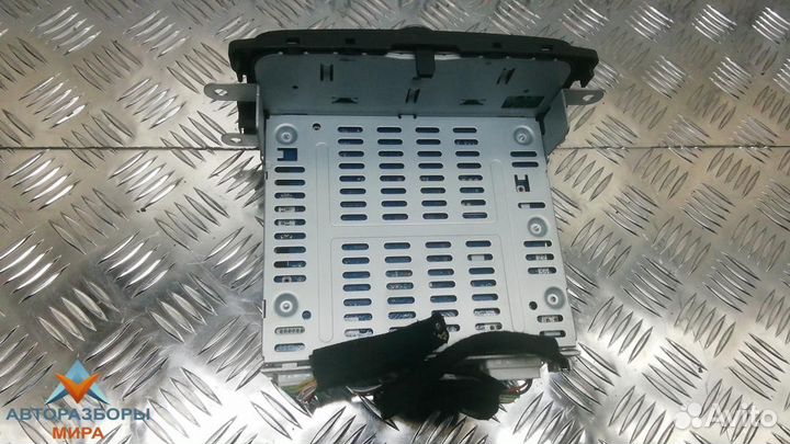 Магнитола Dacia Sandero 2 2015 281150954R