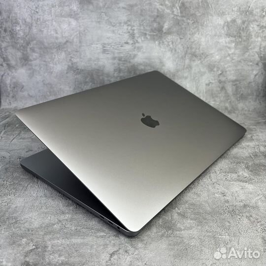 MacBook Pro 16 2019 i7/16gb/512gb/Radeon Pro