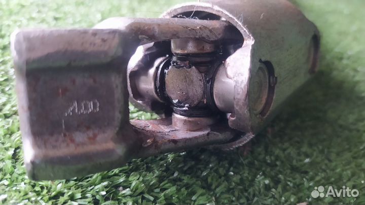 Карданчик рулевой Audi A6 C5 ASN 2002