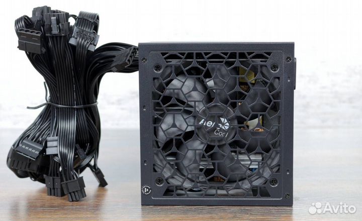 Блок питание AeroCool Bronze 750w