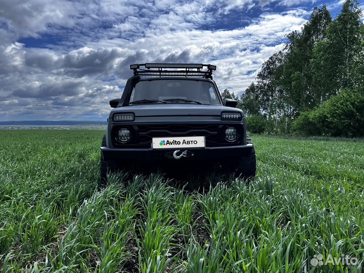 LADA 4x4 (Нива) 1.7 МТ, 2002, 13 500 км