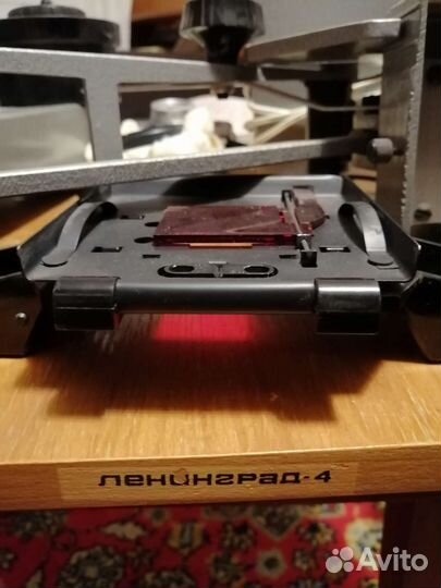 Фотоувеличитель Ленинград 4