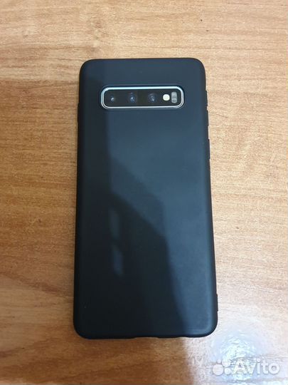 Samsung Galaxy S10, 8/128 ГБ