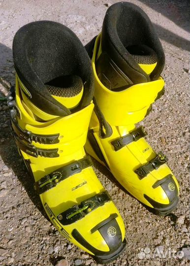 Стильные и надёжные горнолыжные ботинки