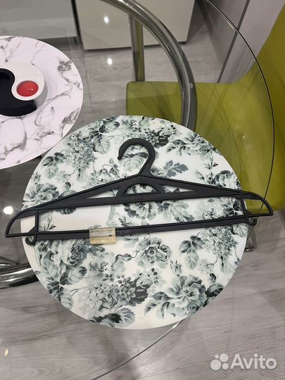 Вешалка для одежды