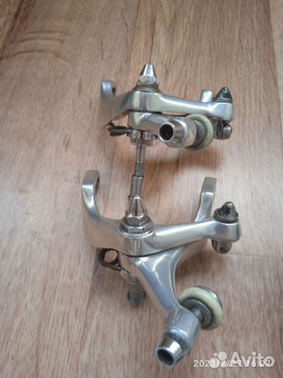 Campagnolo. Regina.Suntour