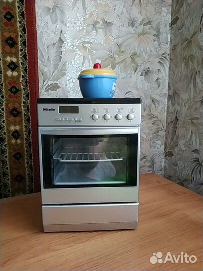 Игрушечная плита