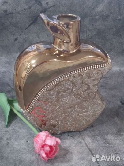 Ваза декоративная