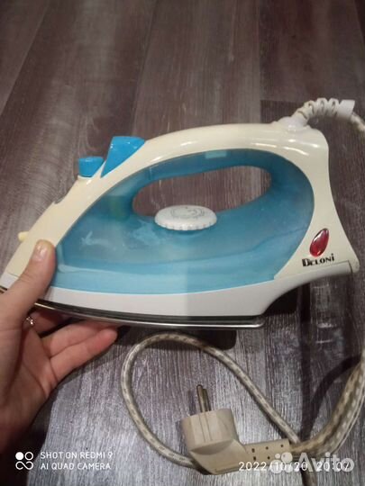 Утюг Vitek